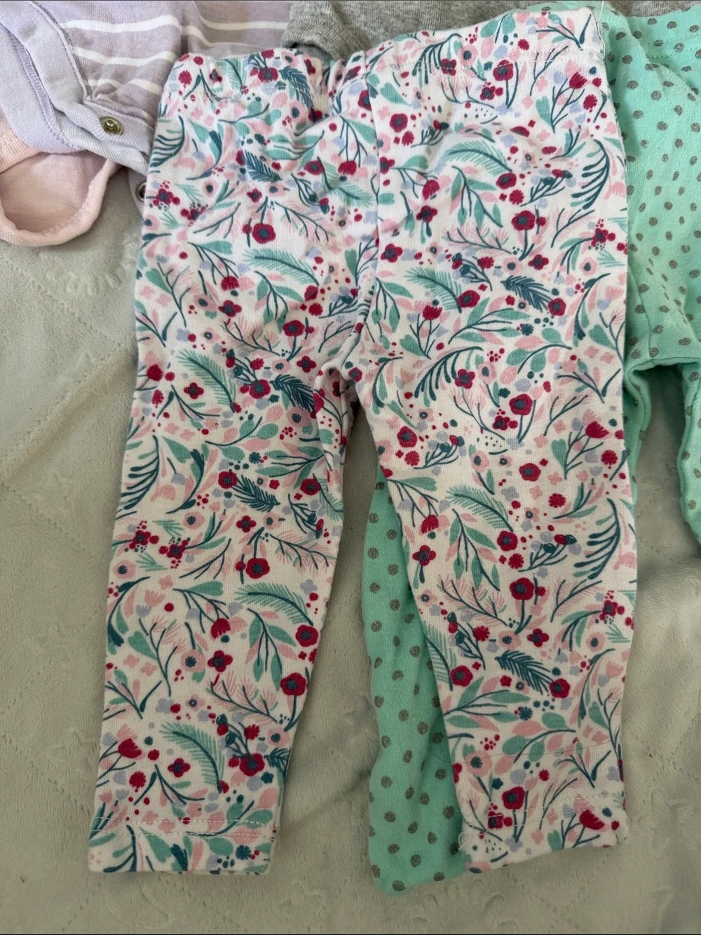 Baby Girls Mix n match Onesies & Leggings 6-9months